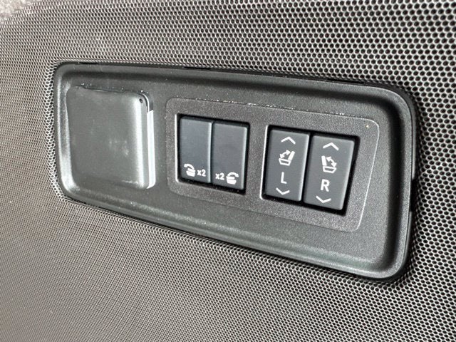 2025 Cadillac Escalade Premium Luxury
