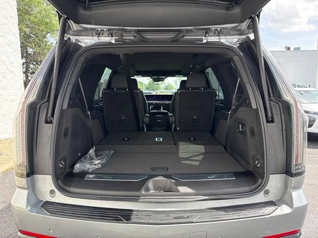 2025 Cadillac Escalade Sport