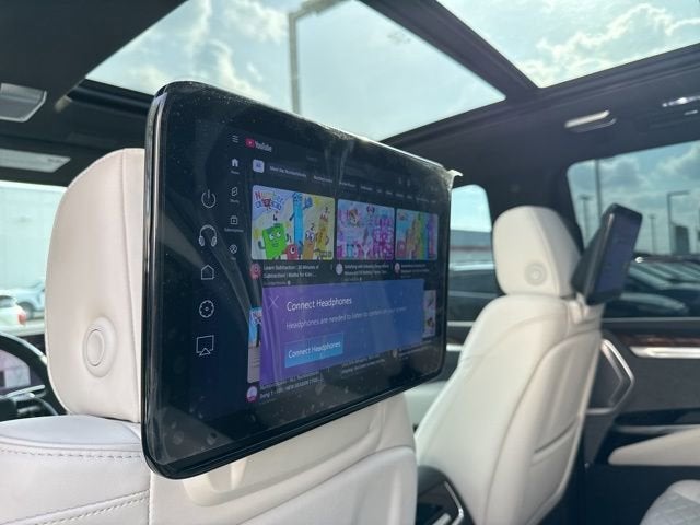 2026 Cadillac Escalade Platinum Sport