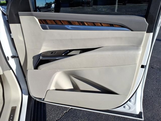 2025 Cadillac Escalade Sport Platinum