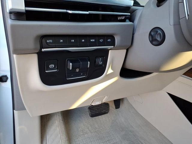 2025 Cadillac Escalade Sport Platinum