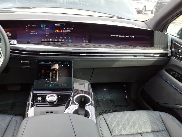 2026 Cadillac ESCALADE IQ Sport