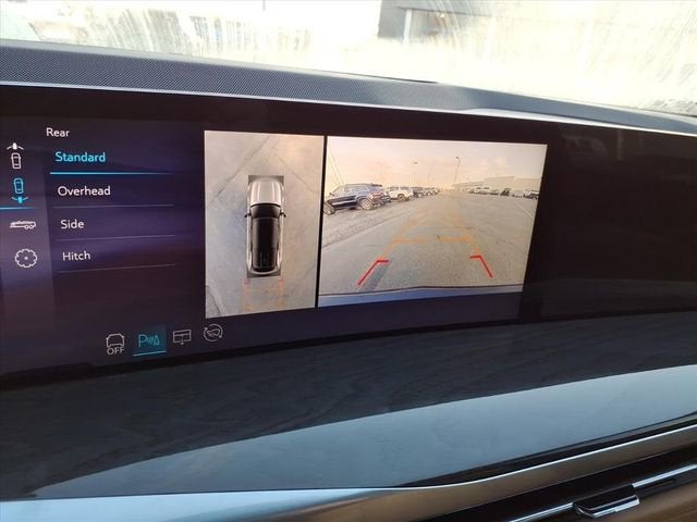 2025 Cadillac ESCALADE IQ Sport 2