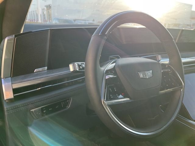 2025 Cadillac ESCALADE IQ Sport 2