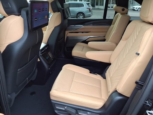 2025 Cadillac ESCALADE IQ Sport 2