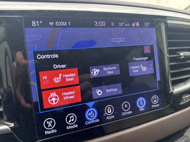 2017 Chrysler Pacifica Touring-L Plus