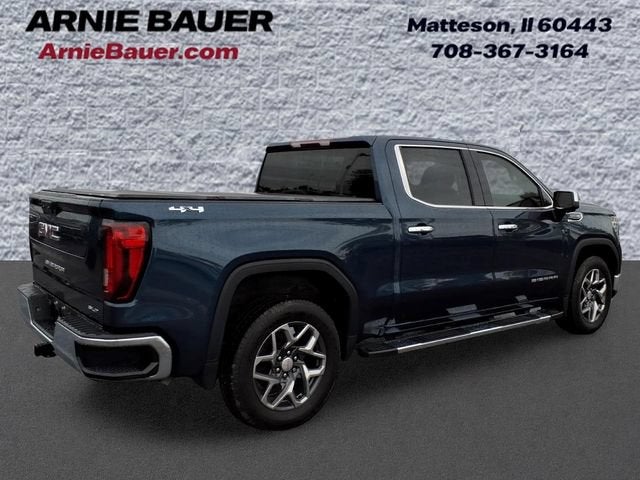 2022 GMC Sierra 1500 SLT