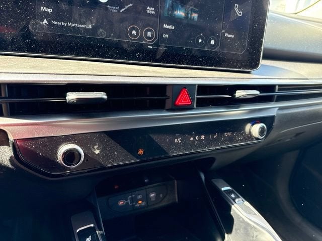 2025 Kia Sorento X-Line EX