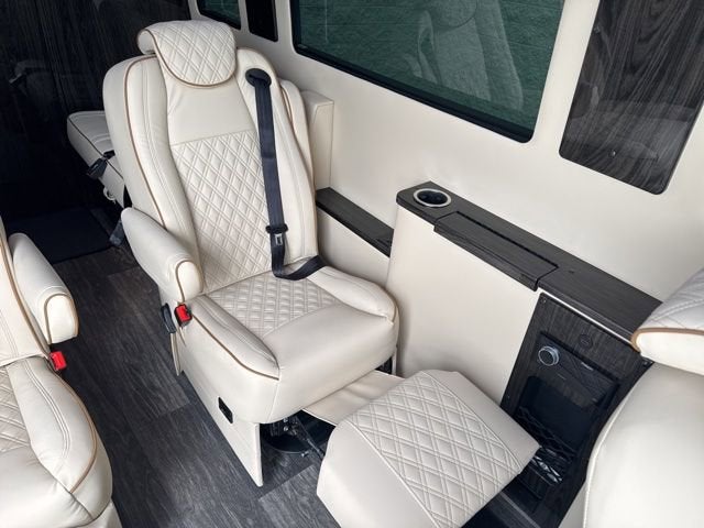 2025 Mercedes-Benz Sprinter Cargo Van 907 (VS30)