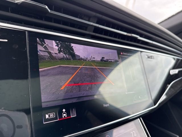 2024 Audi Q8 Premium Plus