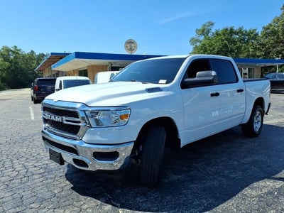 2024 RAM 1500 Tradesman Crew Cab 4x4 5'7" Box