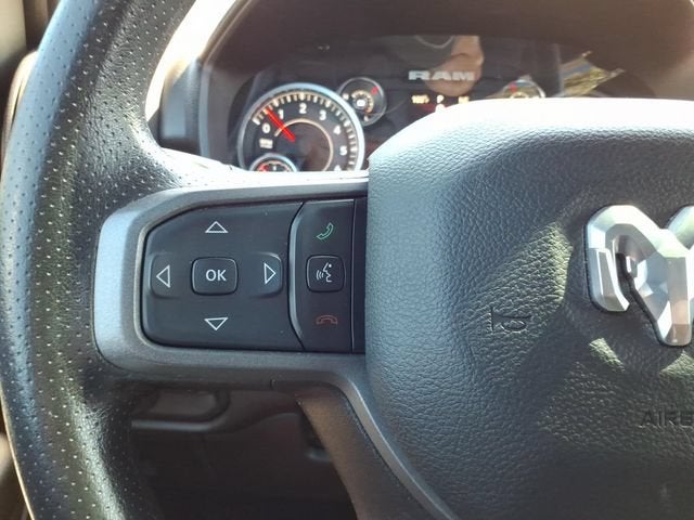 2024 RAM 1500 Tradesman Crew Cab 4x4 5'7" Box