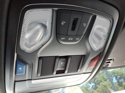 2024 RAM 1500 Tradesman Crew Cab 4x4 5'7" Box
