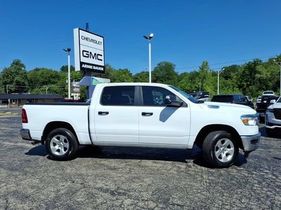 2024 RAM 1500 Tradesman Crew Cab 4x4 5'7" Box