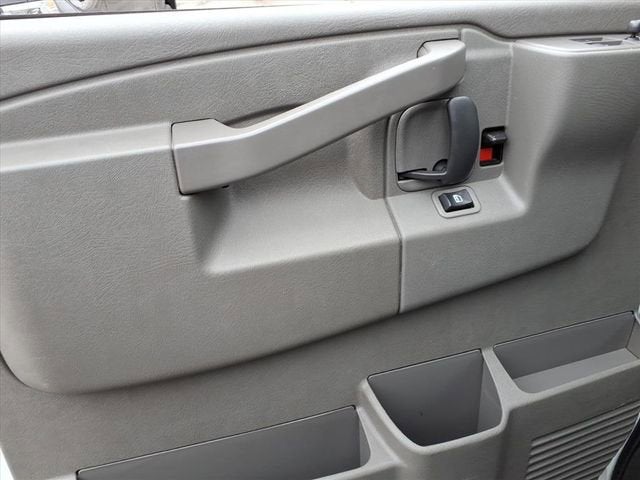 2022 Chevrolet Express Cargo 2500 WT