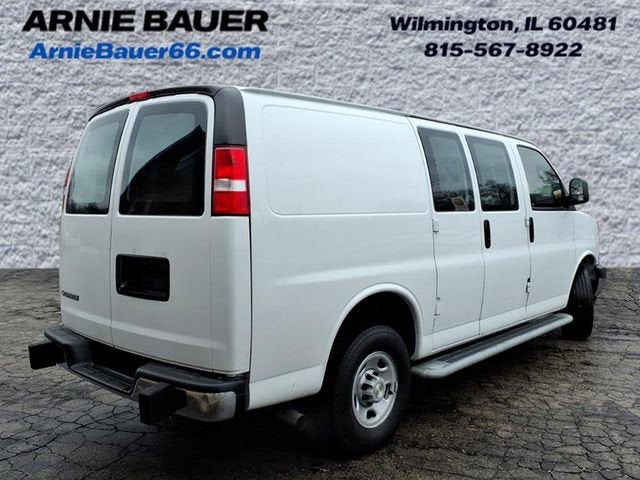 2022 Chevrolet Express Cargo 2500 WT