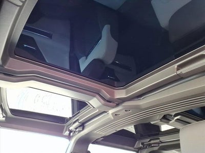 2026 GMC HUMMER EV SUV 2X