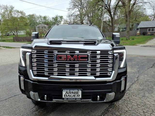 2024 GMC Sierra 3500 HD Denali