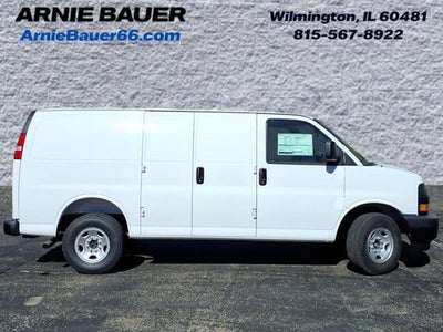 2025 GMC Savana Cargo 2500 Work Van
