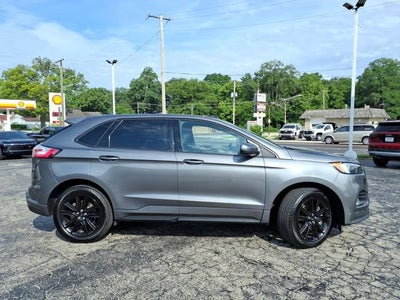 2022 Ford Edge ST-Line