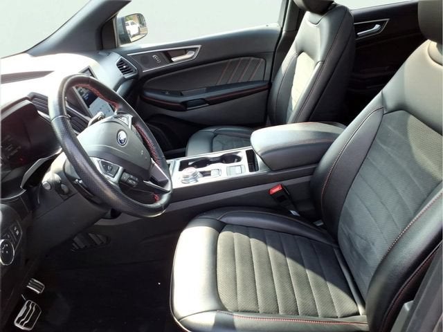 2022 Ford Edge ST-Line