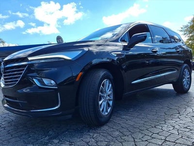 2023 Buick Enclave Essence