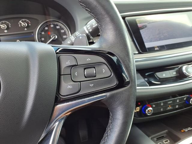 2022 Buick Enclave Essence