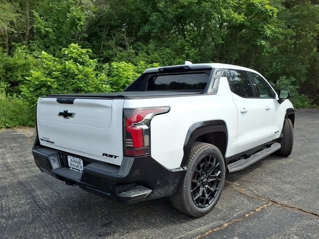 2026 Chevrolet Silverado EV RST Stars and Steel Edition - Max Range