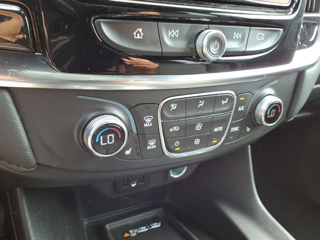 2023 Chevrolet Traverse 1LT - Photo 28