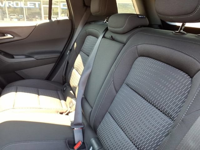 2027 Chevrolet Equinox LT - Photo 11