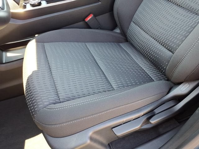 2027 Chevrolet Equinox LT - Photo 19