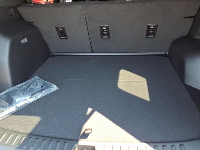 2027 Chevrolet Equinox LT - Photo 23