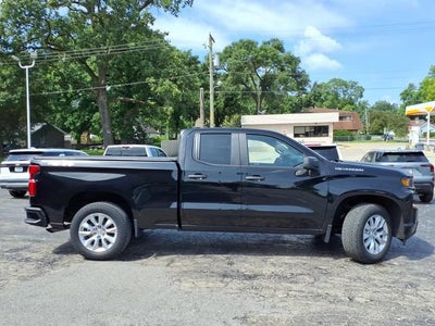 2022 Chevrolet Silverado 1500 LTD Custom