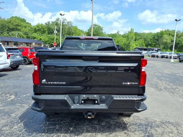 2022 Chevrolet Silverado 1500 LTD Custom