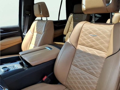 2023 Cadillac Escalade Premium Luxury